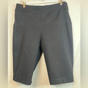 Chico's Black Women's Bermudas Shorts Size 12/ Chicos Size 1.5